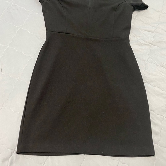 Dresses for sale - Picture 4 of 5